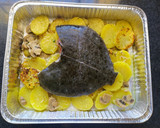 Foto del paso 5 de la receta: Rodaballo al horno con guarnición
