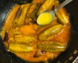 A picture of step 8 of Doi Potol (Parwal in Yoghurt Gravy).