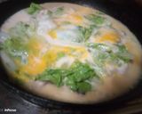 A picture of step 2 of Oyster Omelette.