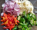 Foto langkah ke 1 dari resep Paru Oseng Pete Pedas.