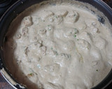 Foto del paso 10 de la receta: Cerdo frito con salsa de champiñones al ajillo y arroz blanco