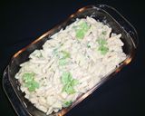 A picture of step 7 of Alfredo penne pasta.