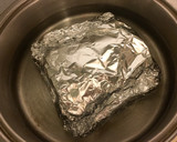 Foto del paso 2 de la receta: Salmón al vapor con albahaca y limón