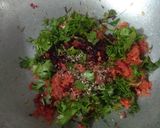 कॅरोट-बीटरूट पराठा (Carrot Beetroot Paratha Recipe In Marathi) रेसिपी स्टेप 3 फोटो 