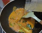 Foto langkah ke 4 dari resep Gulai daun singkong.
