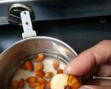 बादाम का हलवा (बर्फी) रेसिपी चरण 2 फोटो