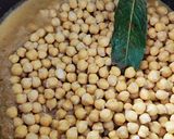 Foto del paso 6 de la receta: Garbanzos con langostinos