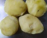 A picture of step 1 of Falahari (Aloo Ka Halwa).