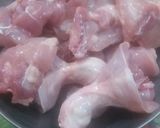 A picture of step 2 of Chicken yakhni pulao biryani.