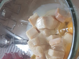 Pudín de banana con crema de maní