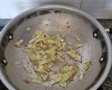 Foto langkah ke 3 dari resep Tumpeng Mini Kerucut/Nasi Kuning Magic Com.