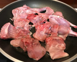 Foto del paso 2 de la receta: Conejo caramelizado