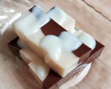 Foto langkah ke 8 dari resep Pudding lapis coklat keju.