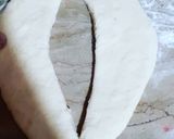 A picture of step 2 of Leaf bread.