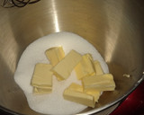 Foto del paso 1 de la receta: Torta de peras invertida