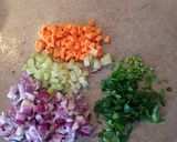 Foto del passaggio 1 della ricetta Pasta e piselli freschi