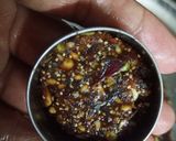खजूर ड्राय फ्रूट बर्फी (khajur dry fruit barfi recipe in marathi) रेसिपी स्टेप 4 फोटो 