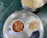 A picture of step 1 of Murmura Ladoos/Puffed Rice Laddoo.
