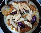 A picture of step 5 of Masala Baingan.