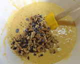 Foto del paso 2 de la receta: Magdalenas con nueces y chocolate