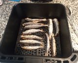 Foto del paso 5 de la receta: Sardinitas o Boquerones en Freidora de aire sin harina