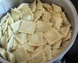 Une image de l'étape 1 de 💚 Raviolis à la Crème, aux Champignons et aux Herbes Fraîches. (Végétarien).