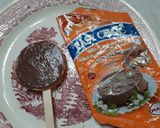 Foto del paso 5 de la receta: Chupetin de galletitas