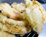 A picture of step 10 of Tempura Udon with Chikuwa and Nanohana (Spring Greens).