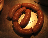 Foto del paso 15 de la receta: Salchicha parrillera, zochoris y chorisos secos, y choris a la pomarola