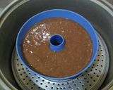 Foto langkah ke 7 dari resep Bolu kukus pisang coklat.