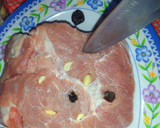 Foto del paso 3 de la receta: Lomo mechado con guarniciones de verduras salteadas
