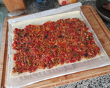 Foto del paso 2 de la receta: Trenza de pisto con caballa en conserva