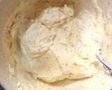 Foto del paso 1 de la receta Rollitos de salmón y queso a las hierbas