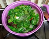 Foto langkah ke 3 dari resep Tumis Sayur Katuk.