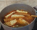 A picture of step 5 of Quick Noodles.