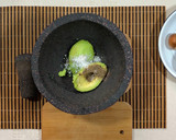 Foto del paso 1 de la receta: Guacamole Cremoso