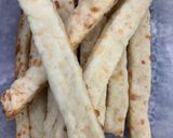 Foto del paso 3 de la receta: Palitos de queso muy fáciles!
