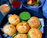 A picture of step 6 of Moong daal Kachori.