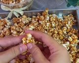 Foto langkah ke 6 dari resep Caramel Popcorn.