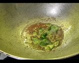 A picture of step 4 of Brown Chickpeas Sundal.