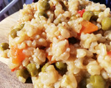 Foto del paso 4 de la receta: Arroz integral con guisantes