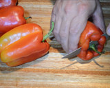 Foto del paso 5 de la receta: Pimientos Rojos rellenos al estilo de Medio Oriente
