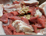 Foto del paso 1 de la receta: Lentejas con costilla salada de cerdo y ternera