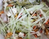 Foto langkah ke 3 dari resep Oseng Labu Siam.