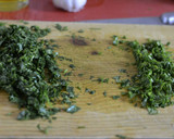 Foto del paso 3 de la receta: Mejillones a la plancha con Mojo Verde