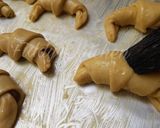 A picture of step 7 of Nutella stuffed croissants.