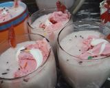 A picture of step 6 of Banana Strawberry milk Delight.