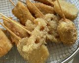 A picture of step 4 of Skewered Fried Foods with Rice Flour.