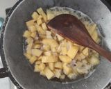 Foto langkah ke 1 dari resep Sambal goreng hati sapi kentang.