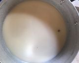 A picture of step 1 of Kunun Gyada da Shinkafa.